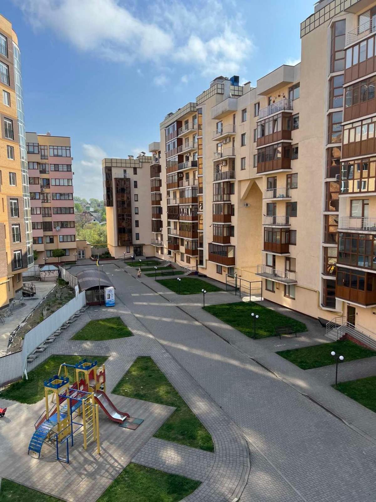 Затишні Апартаменти Two Черновцы Экстерьер фото